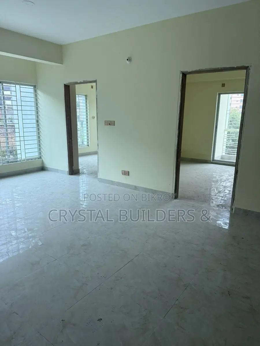 ৪ বেডের ১৪৫০ sft ফ্ল্যাট