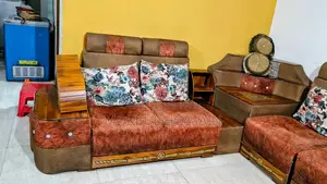 Wooden Sofa Set 5 Seater with Cushion – Good Condition