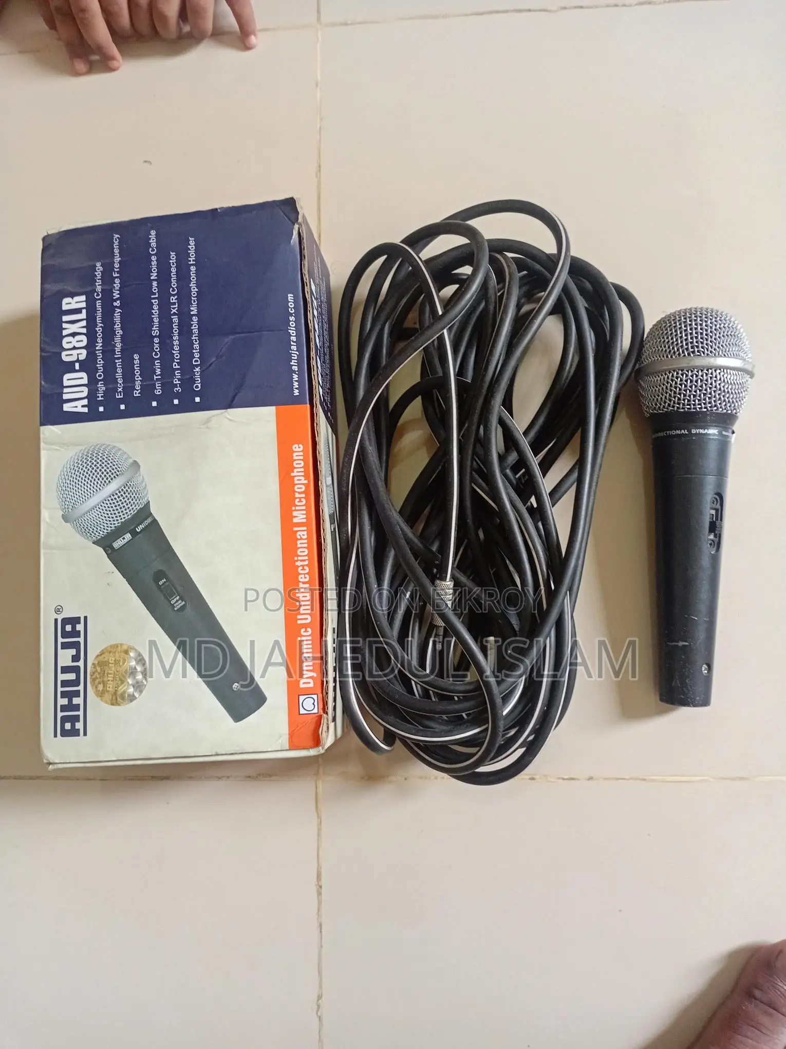 Dynamic Microphone