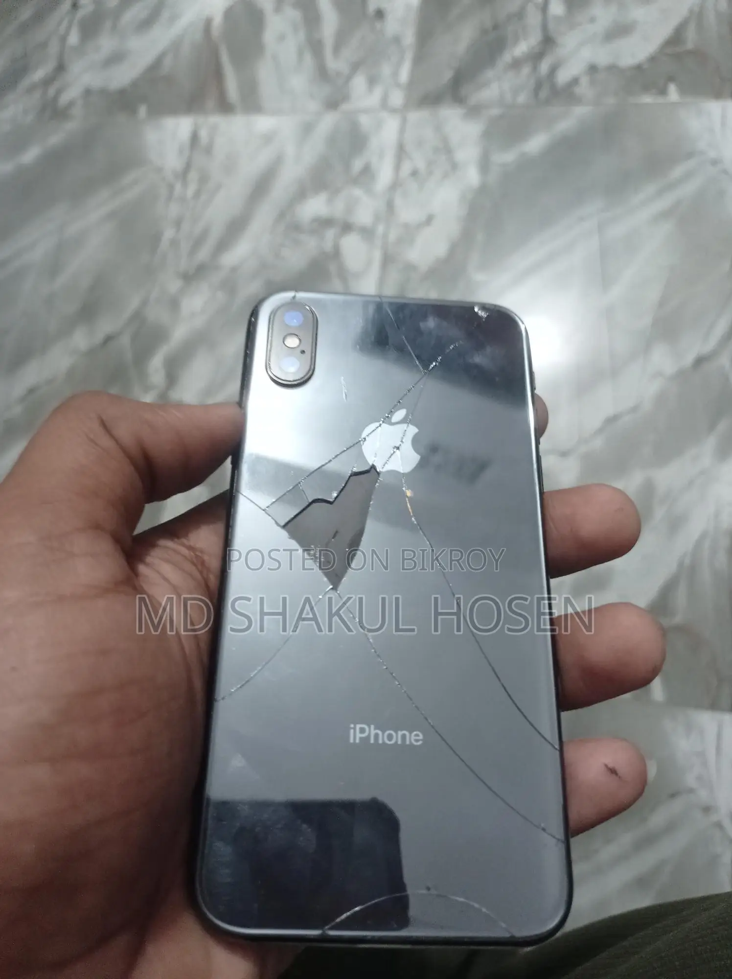 Apple iPhone X (Used)