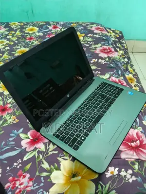 ল্যাপটপ বিক্রয়
