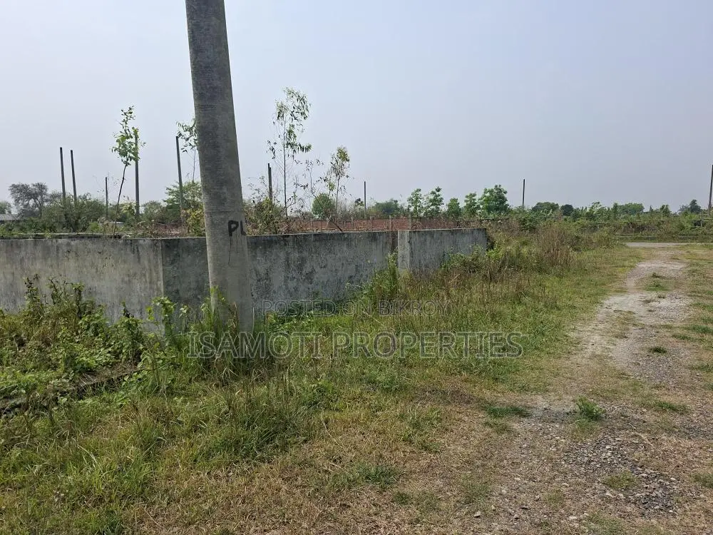 বাউন্ডারি করা ৩ কাঠা প্লট বিক্রয় সেক্টর ২৩
