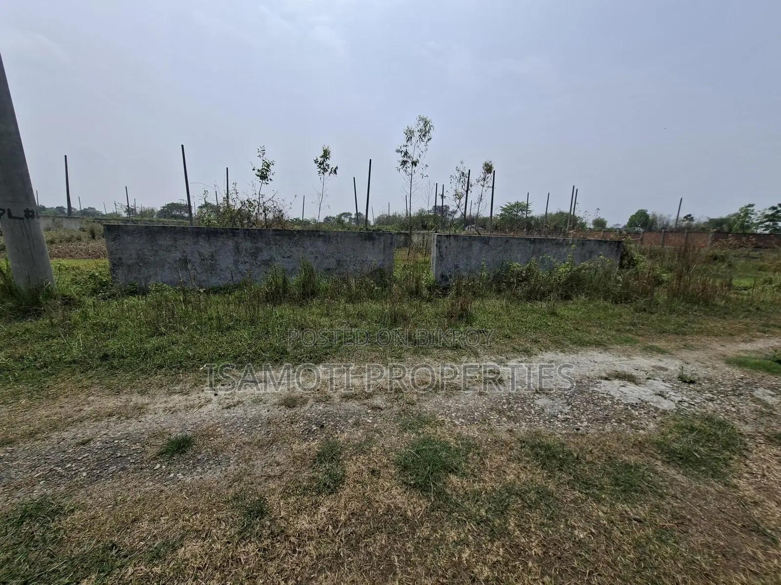 বাউন্ডারি করা ৩ কাঠা প্লট বিক্রয় সেক্টর ২৩