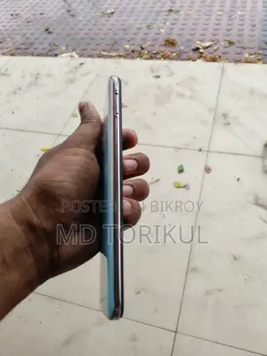 Vivo Y19 6/128 (Used)