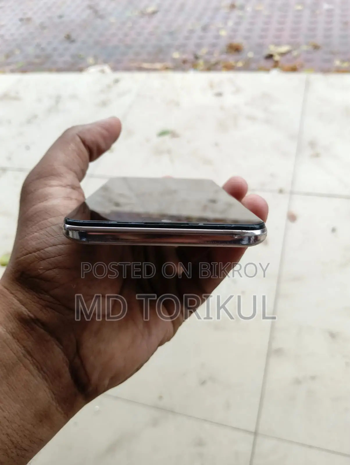 Vivo Y19 6/128 (Used)