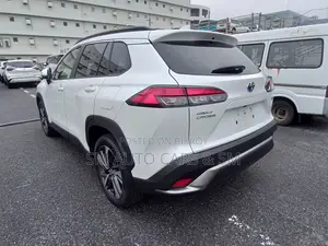 Toyota Corolla Cross Z Pearl Full Option 2022