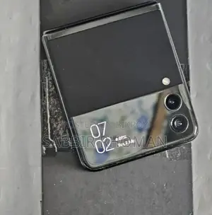 Samsung Galaxy Z Flip 4 8|256 (Used)