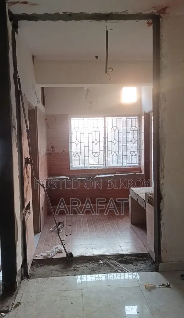 Ready flat for sale Emergency sickness