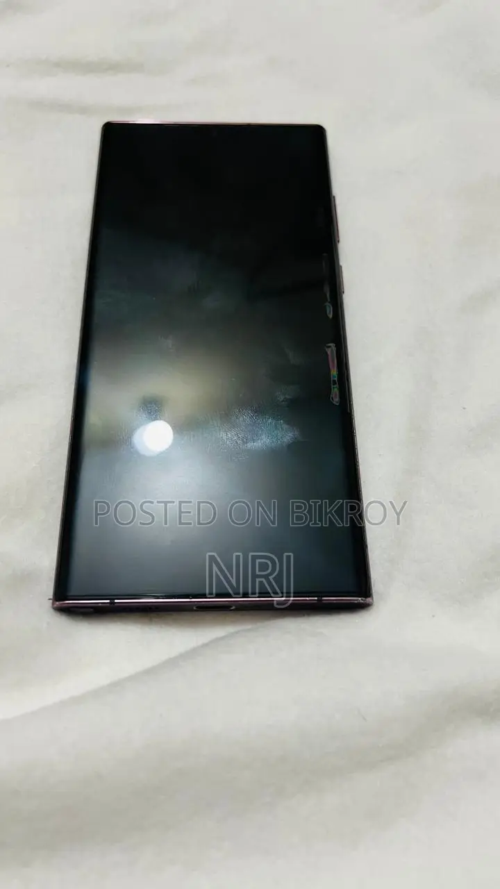 Samsung Galaxy S22 Ultra . (Used)