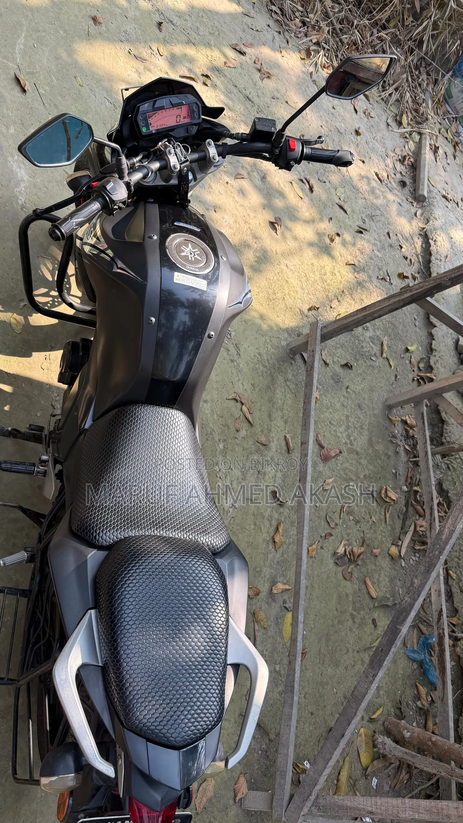 Yamaha FZS-FI V2 Dark Knight 2022