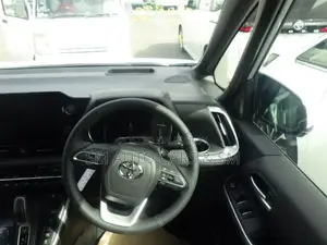 Toyota Voxy Hybrid SZ Pearl New 2026