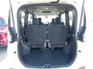 Toyota Voxy Hybrid S-Z All Option 2023