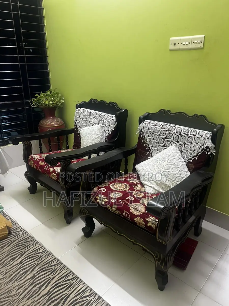 ৫ সিট সোফা