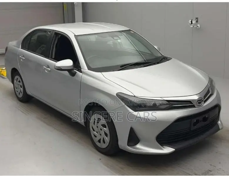 Toyota Axio EX NON-HYB 4POINT 2022