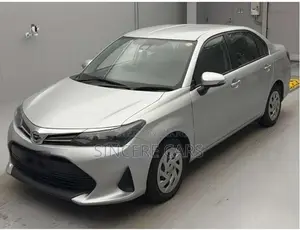 Toyota Axio EX NON-HYB 4POINT 2022