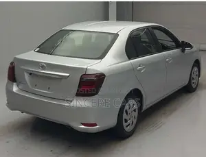 Toyota Axio EX NON-HYB 4POINT 2022