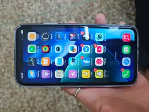 Apple iPhone 11 . (Used)