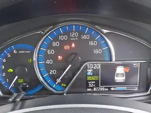 Toyota Axio HYBRID EX PKG 2020