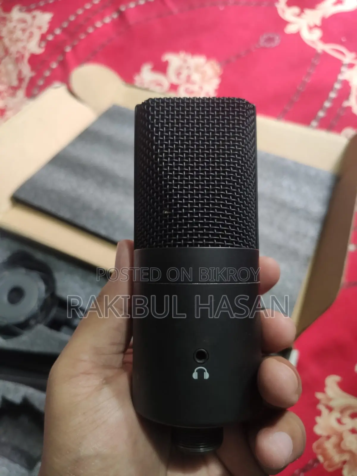 Fresh Fifine T683 Microphone for Sale
