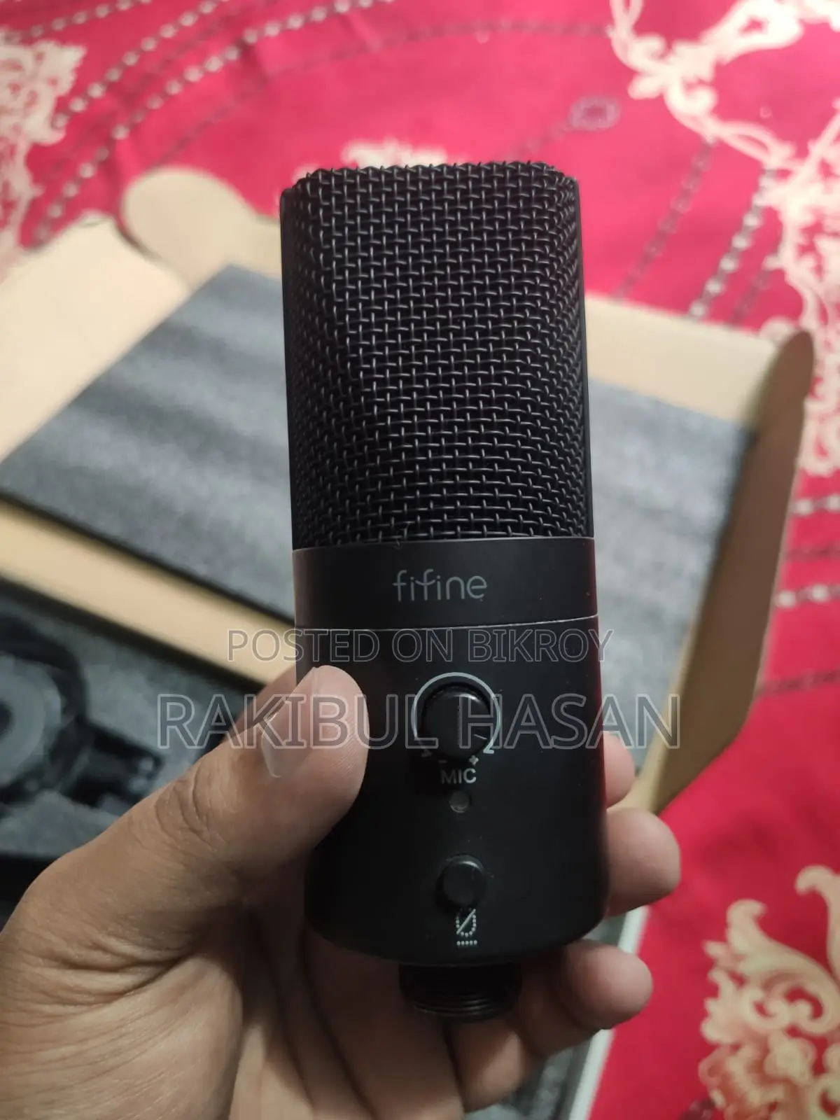 Fresh Fifine T683 Microphone for Sale