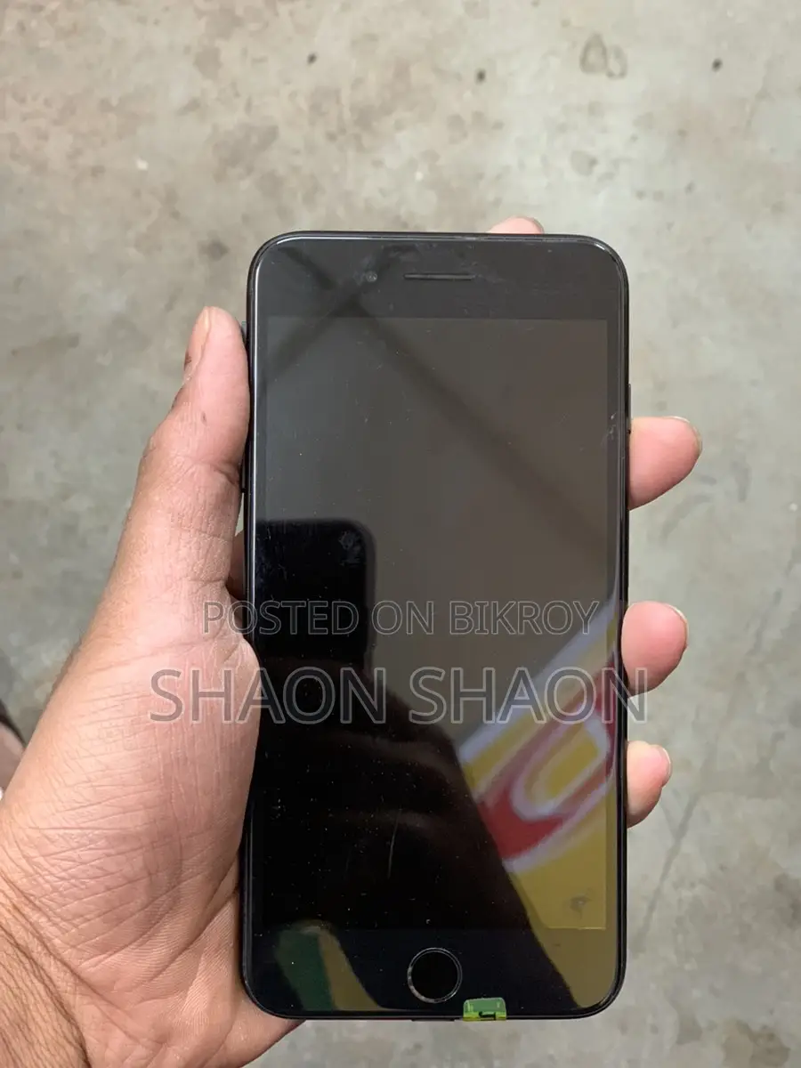 Apple iPhone 7 Plus almost new (Used)