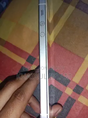 Apple iPhone 5S ` (Used)