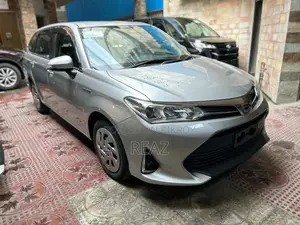 Toyota Fielder EX PKG SILVER / 2020