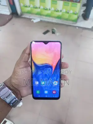 Samsung Galaxy A10 . (Used)