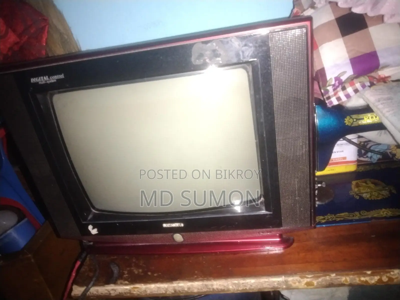 Samsung 14-inch TV in perfect condition