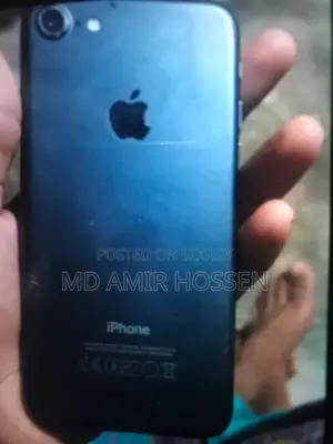 Apple iPhone 7 mini (Used)