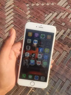 অ্যাপল আইফোন ৬ ৬৪ জিবি সাদা