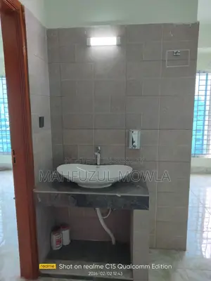 3-Bedroom New Flat for Rent