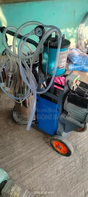 Automatic Milk Milking Machine