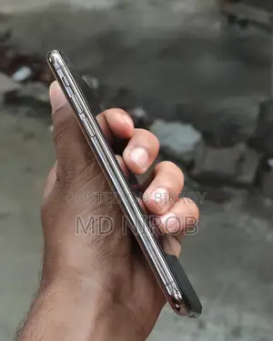 Apple iPhone XS 256 (Used)