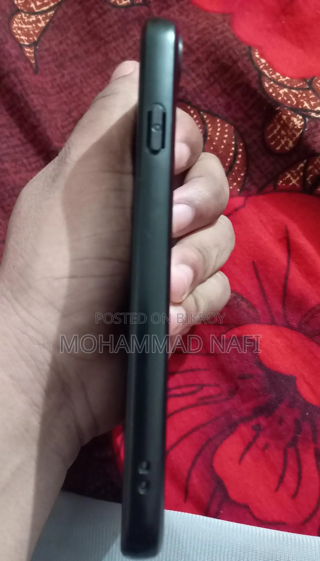 Apple iPhone 8 (Used)