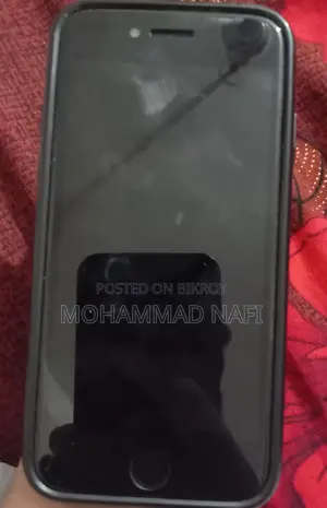 Apple iPhone 8 (Used)