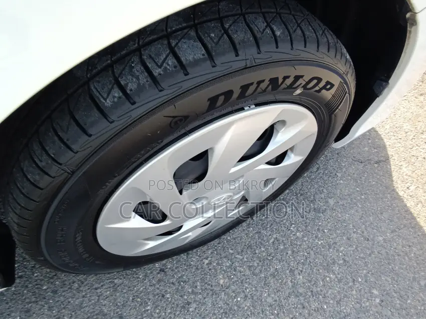 Toyota Axio EX PACKAGE 2020