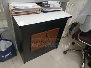 টেবিল বিক্রি হবে