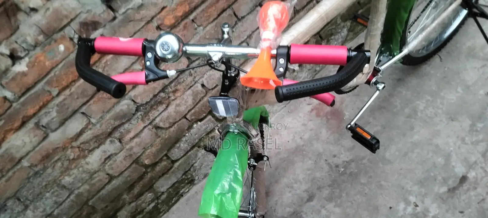 Attractive Duronto Bicycle