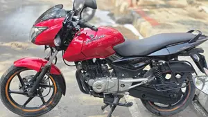 Bajaj Pulsar 150 Super Fresh 2013
