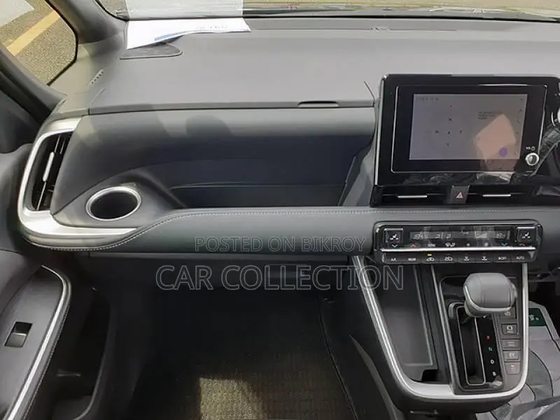Toyota Noah S-Z Hybrid Black 2024