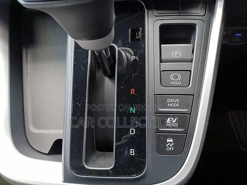 Toyota Noah S-Z Hybrid Black 2024