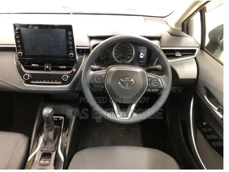 Toyota Corolla S PACKAGE PEARL HYB 2021