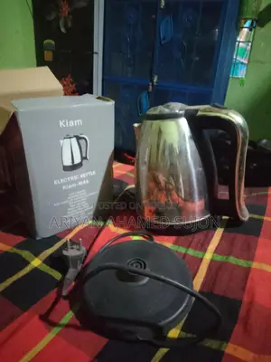 একটি ইলেকট্রিক কেতলি বিক্রি করা হবে