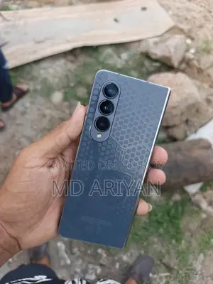 Samsung Galaxy Z Fold 4 (Used)