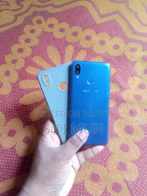 Samsung Galaxy A10s . (Used)