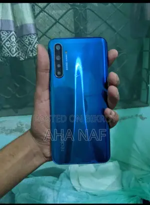 Realme XT 8/128 (Used)