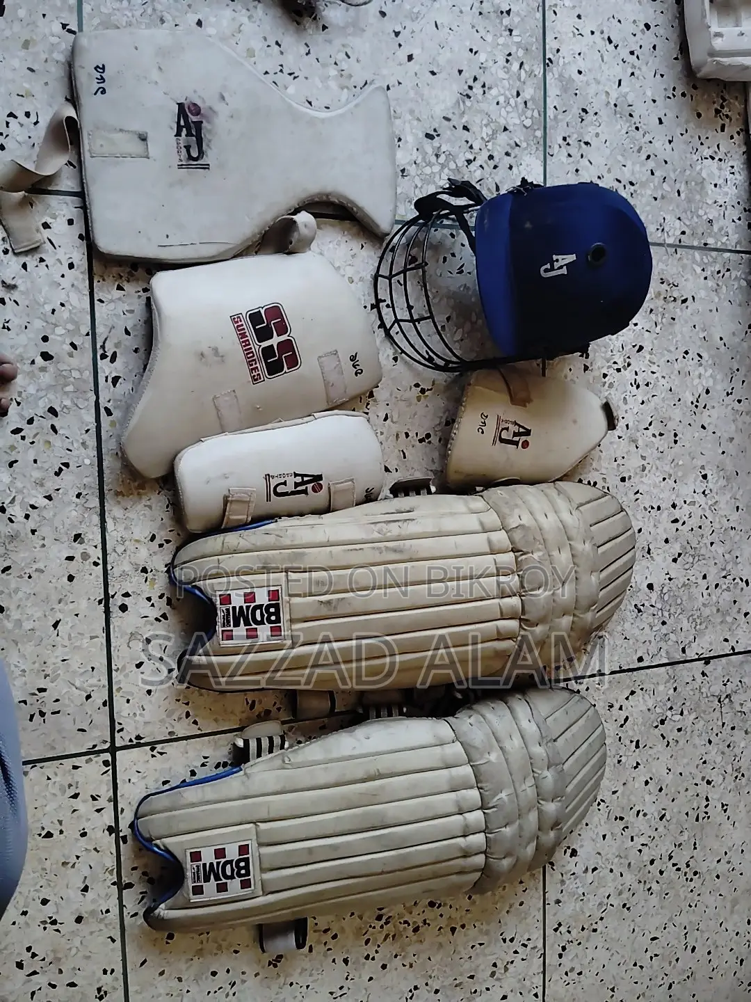 ক্রিকেট সরঞ্জাম