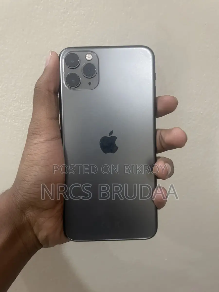 Apple iPhone 11 Pro Max (Used)
