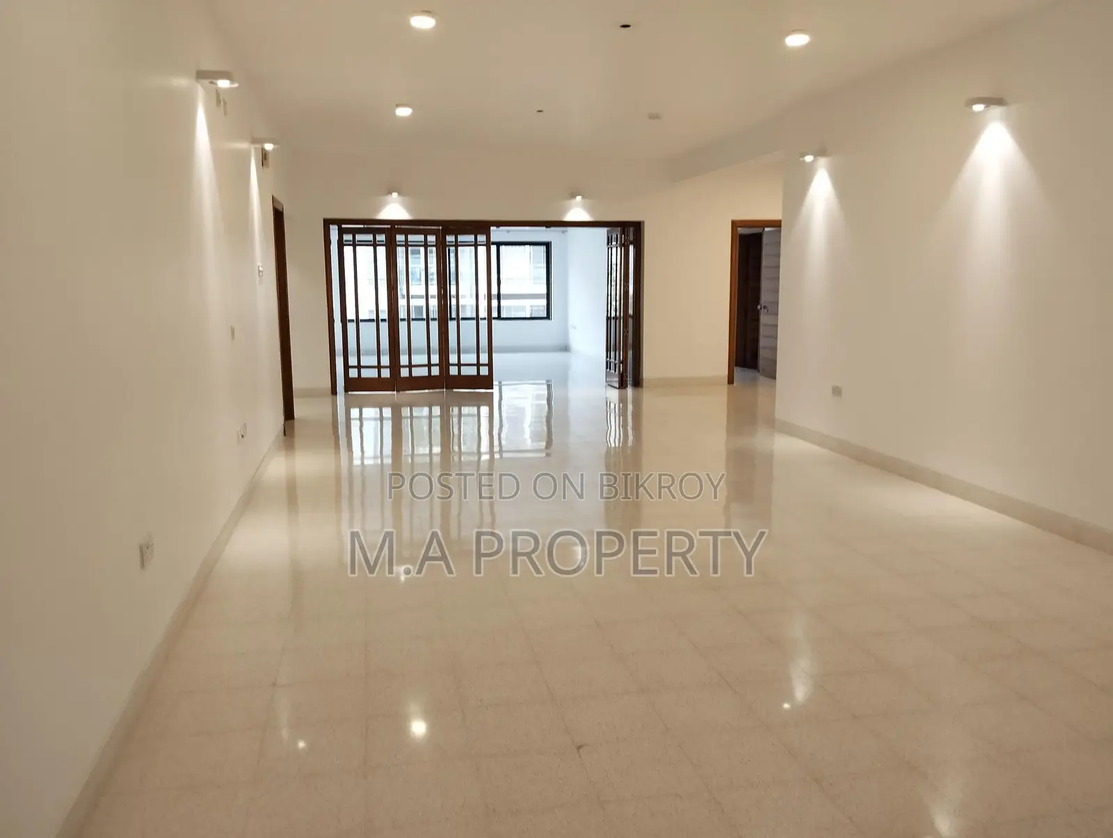Luxury Semi-Furnished 4-Bedroom Flat for Rent in Baridhara Diplomatic Zone